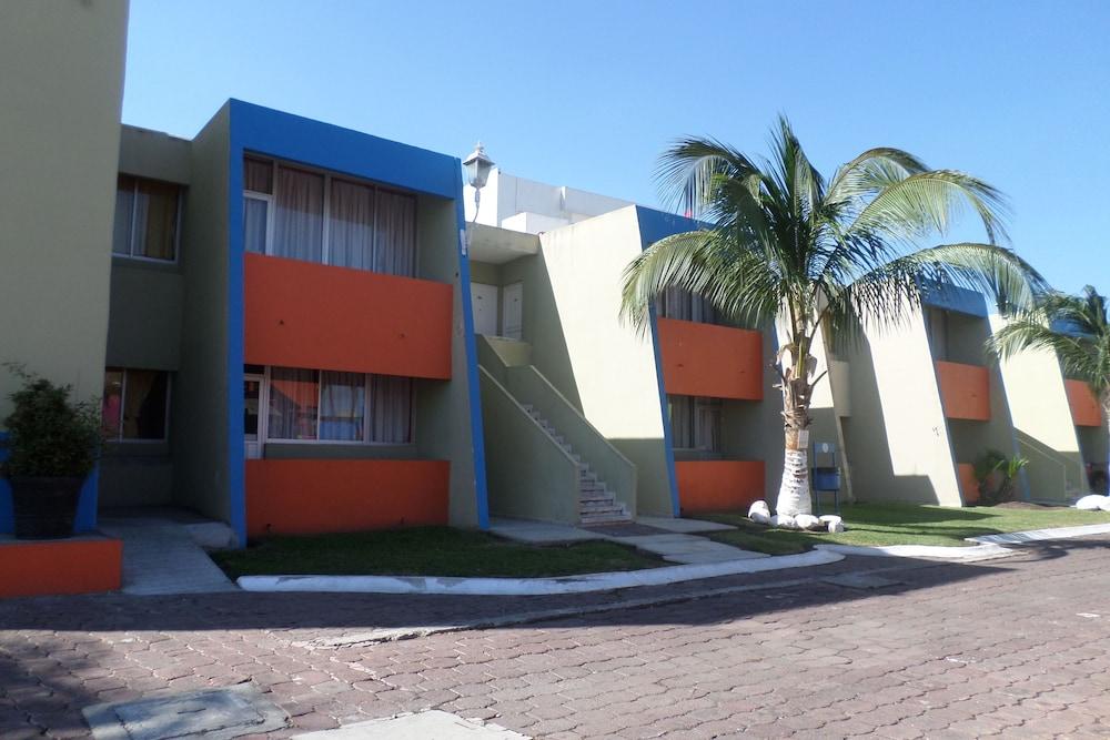 Hotel Suites Mediterraneo Boca Del Rio Veracruz Exterior photo